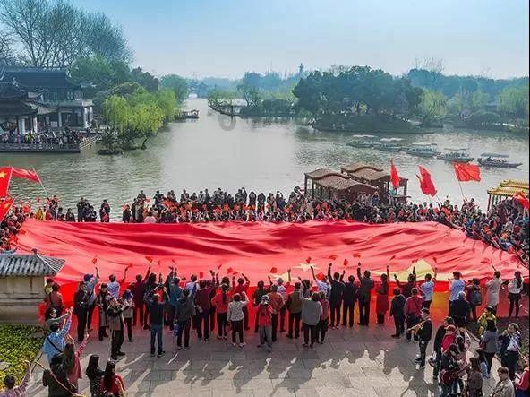 离开北京,回哈尔滨卖冻梨咖啡的他,好快乐