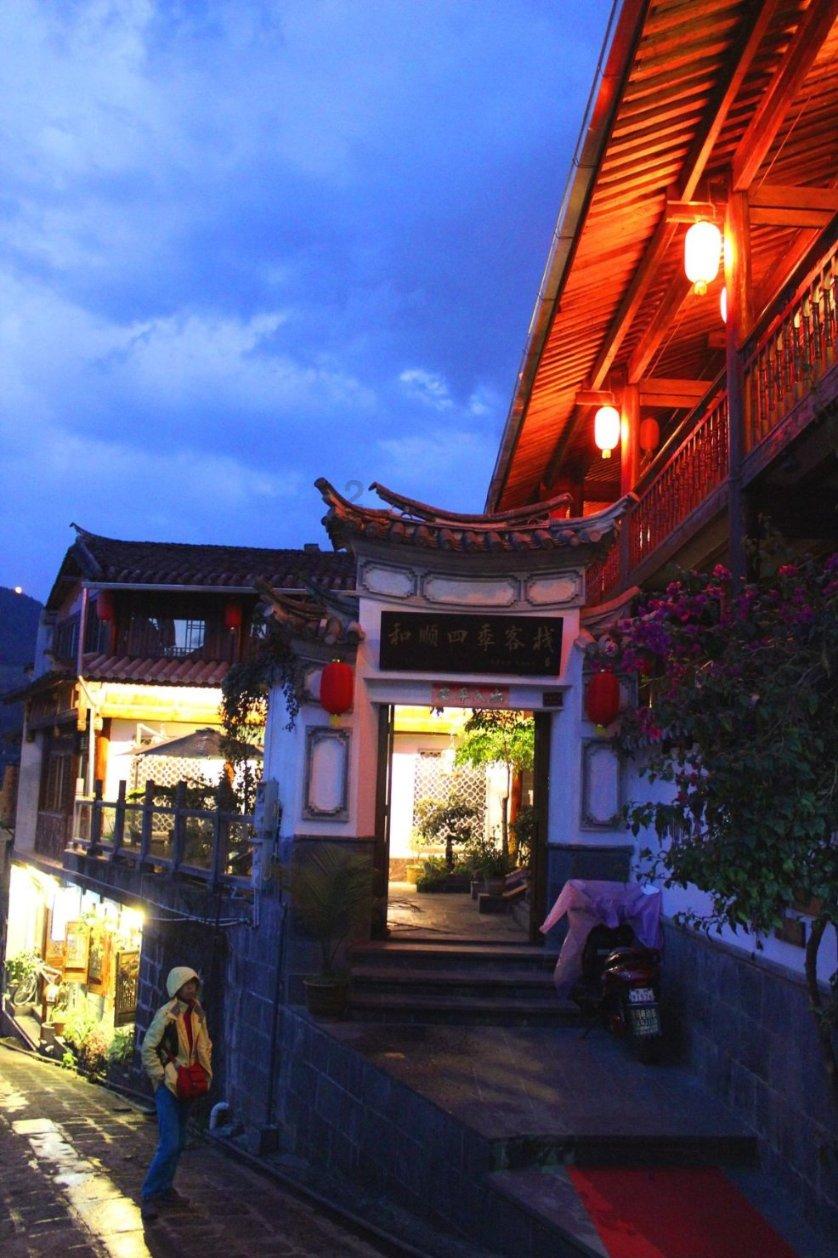 鹿晗鞭炮头曝光:本以为是酷少,下一秒华丽变身